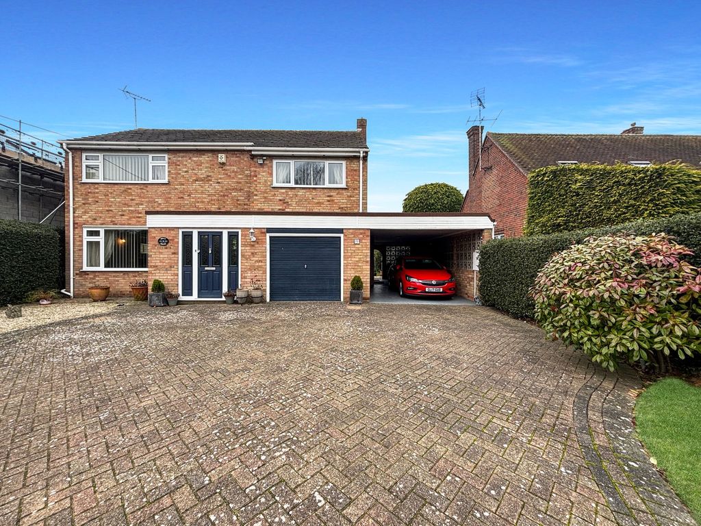 Property photo 2 of 24