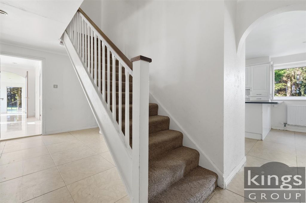 Additional image 21 of 6 bed detached house for saleHarlow Common, Harlow CM17