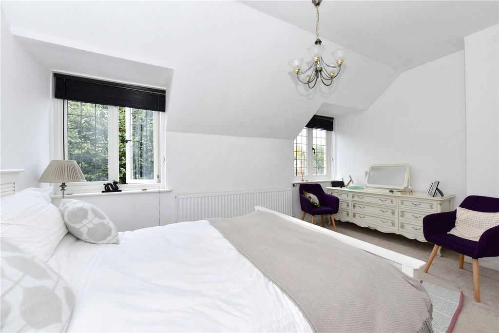 Property photo 3 of 14 Bedroom One