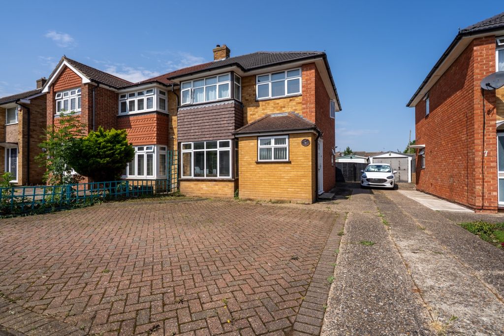Property photo 2 of 26 2506613