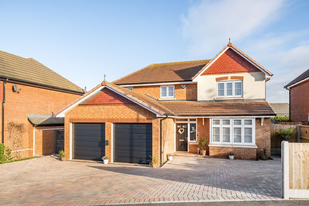 Property photo 1 of 21