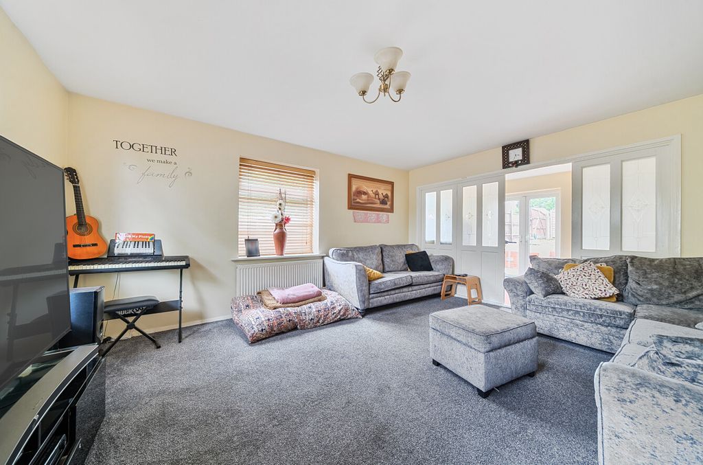 Property photo 2 of 22 1471999-27-6A2700...