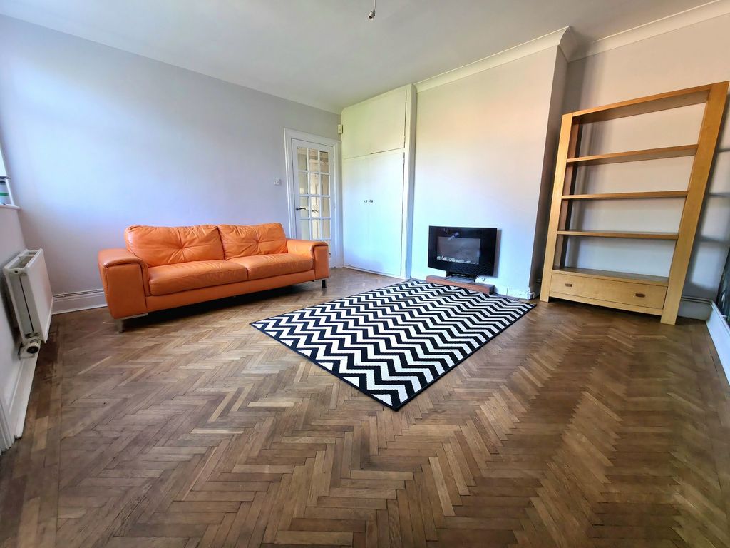 Property photo 2 of 11 Not Specified