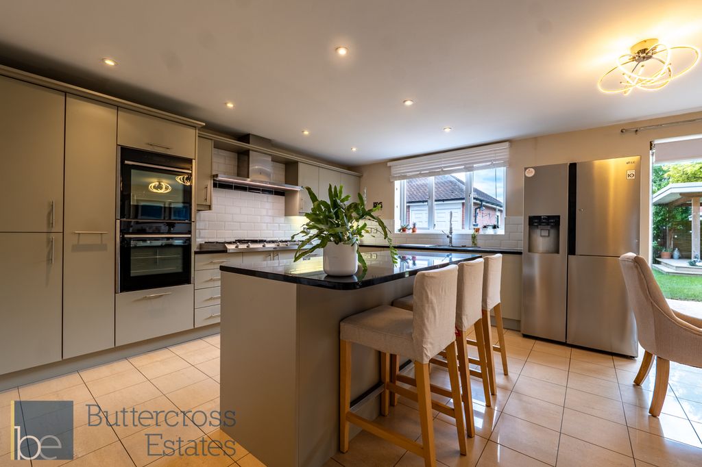 Additional image 7 of 5 bed detached house for saleOakfield Road, Fernwood NG24