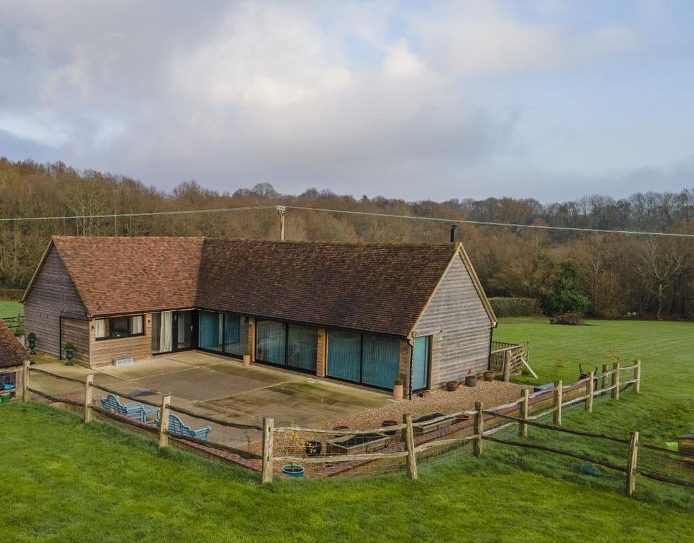 Property photo 1 of 8 Photo 1