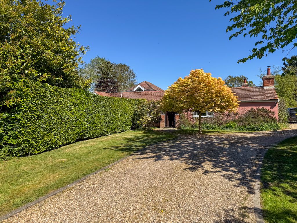 Property photo 1 of 18 Img_9584