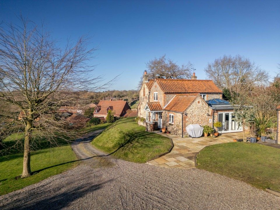 Property photo 2 of 24 Dji_0186