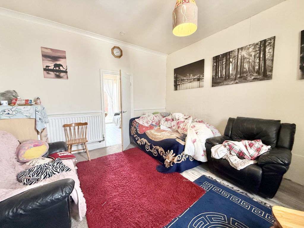 Property photo 3 of 8 Img_2271