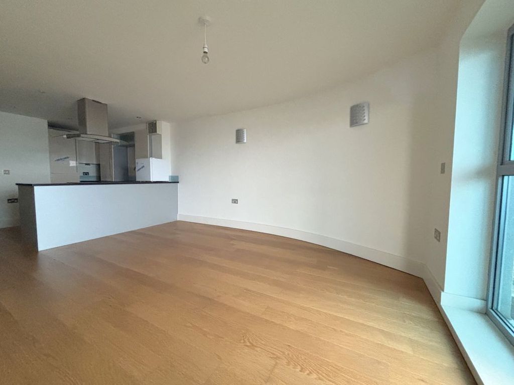 Property photo 3 of 10 Image 3