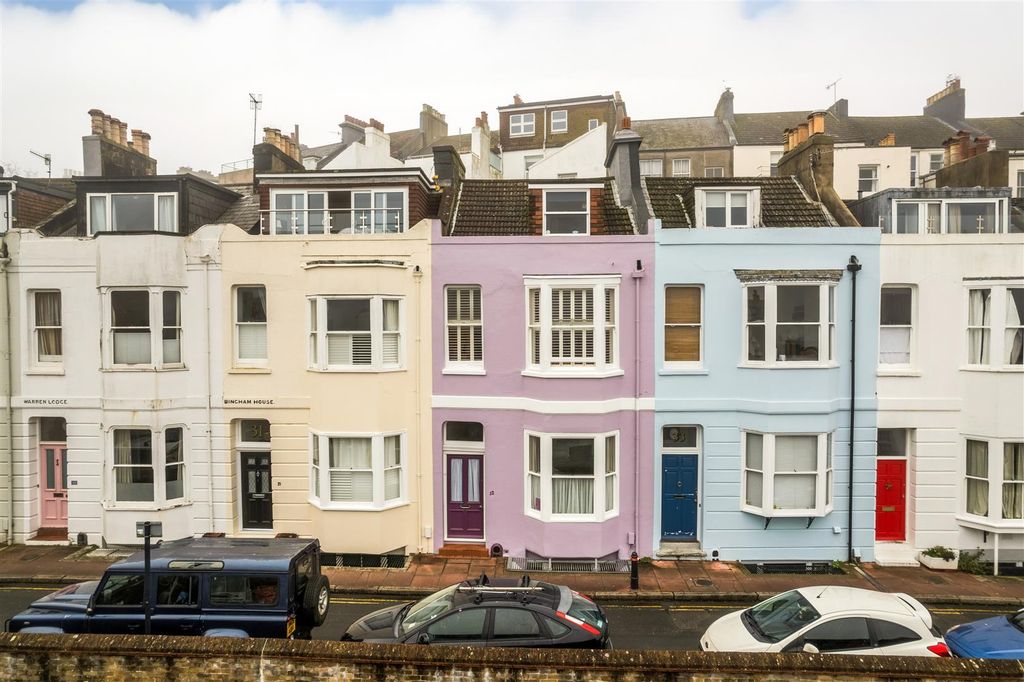 Property photo 1 of 19 32 St Nicholas Road -1.Jpg