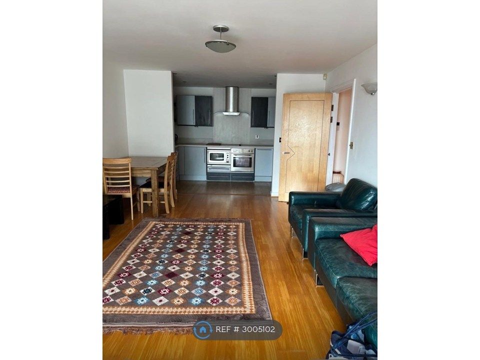 Property photo 2 of 3