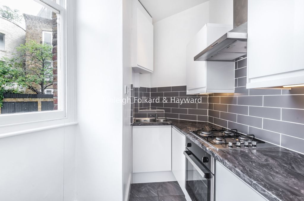 Property photo 1 of 7 01E1418c-c930-4Bf6-9