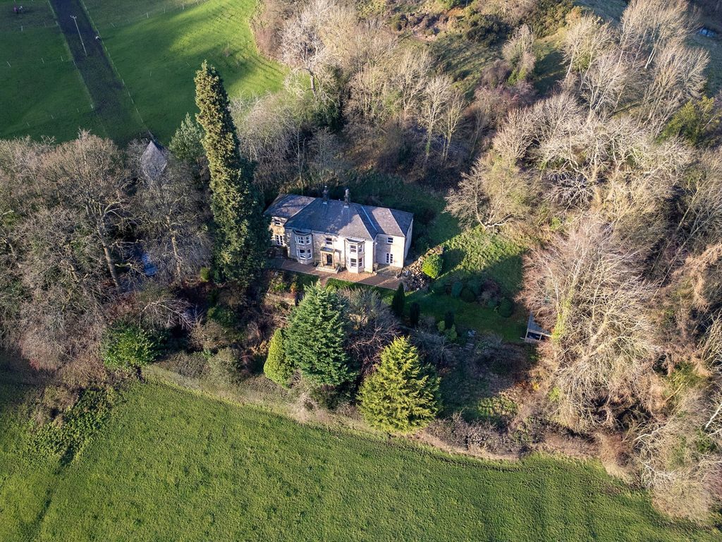 Property photo 1 of 50