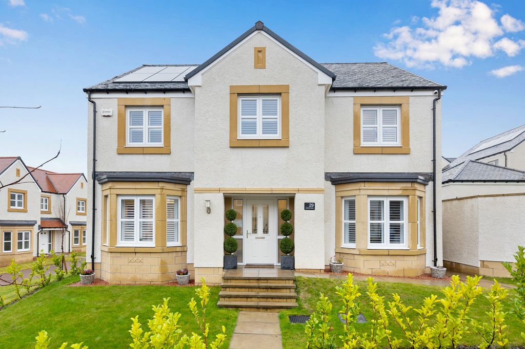 Property photo 1 of 36 Primary Property Image