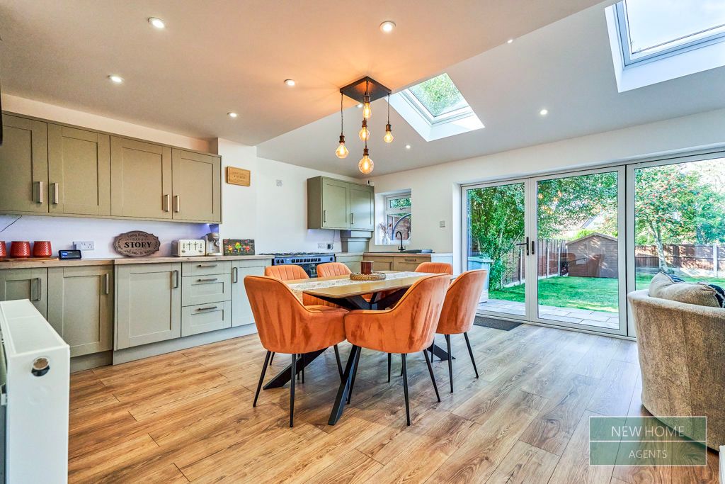 Property photo 2 of 19 Photo 13
