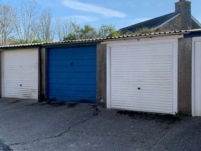 Property photo 3 of 7 Garage 4.Jpg
