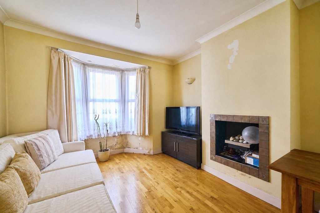 Property photo 2 of 21 Picture No. 38