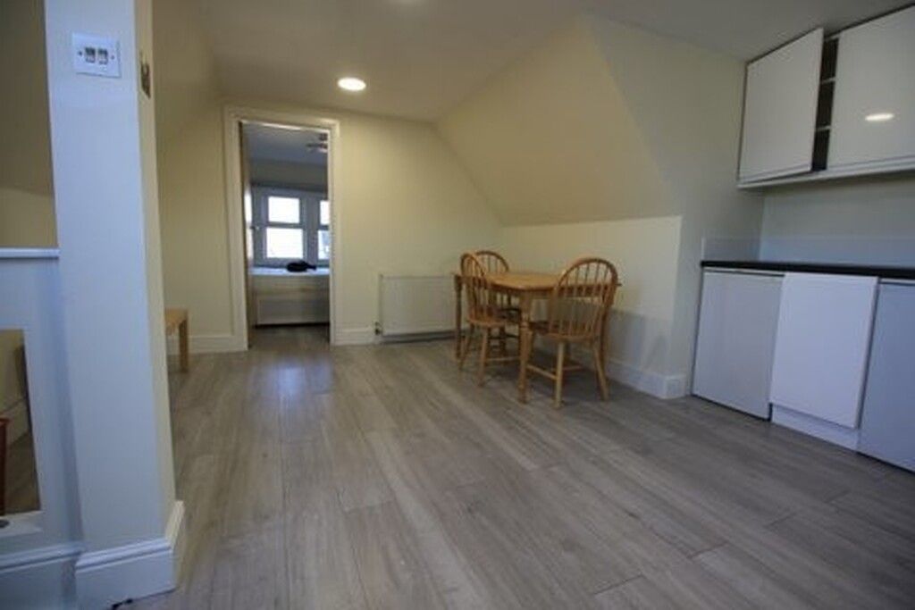 Property photo 2 of 9 Kitchen Diner