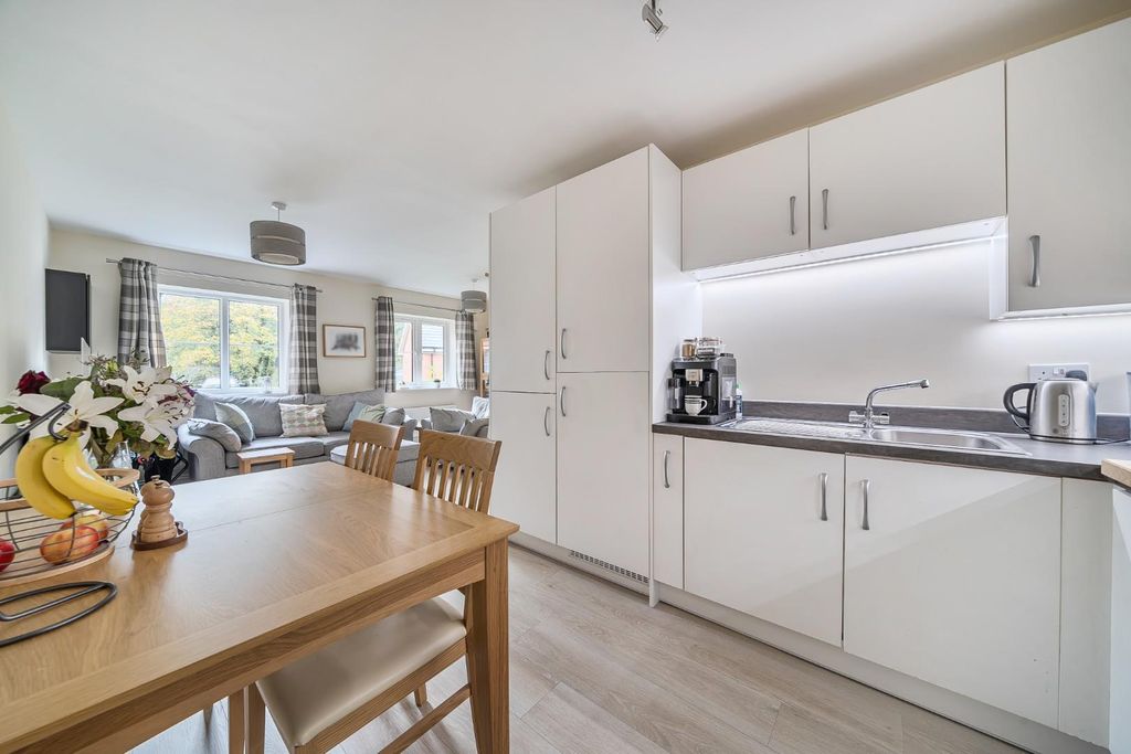 Property photo 3 of 12 1-69140F6E2ce31-1377007-6-69131B33F0464-1.Jpg