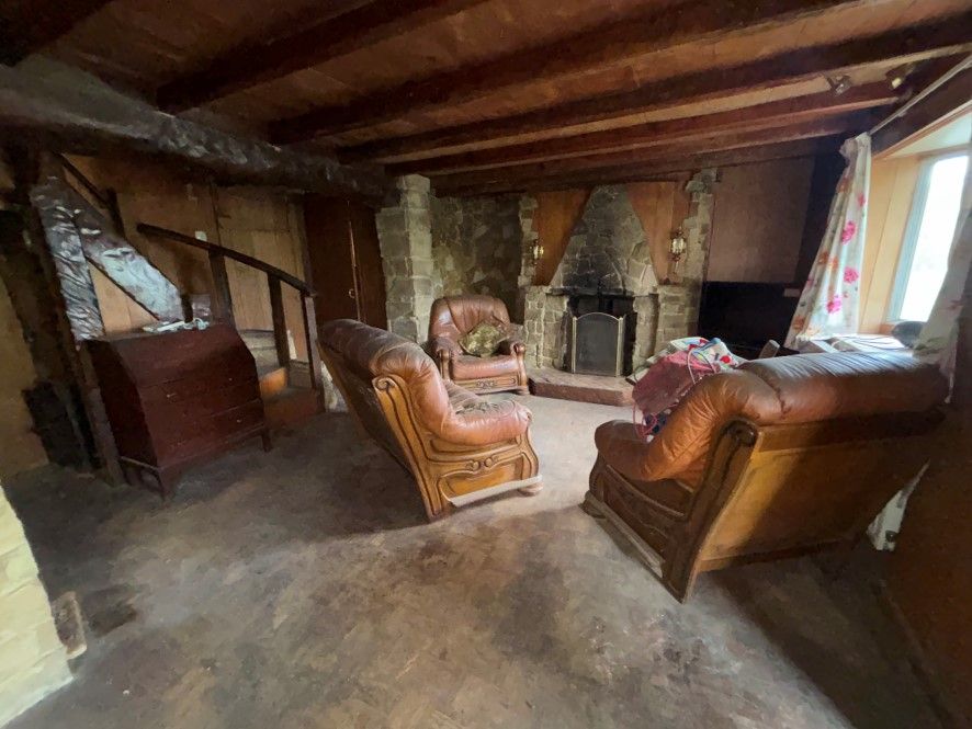 Property photo 3 of 18