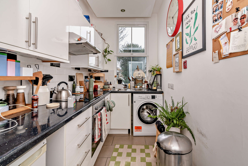 Property photo 3 of 5