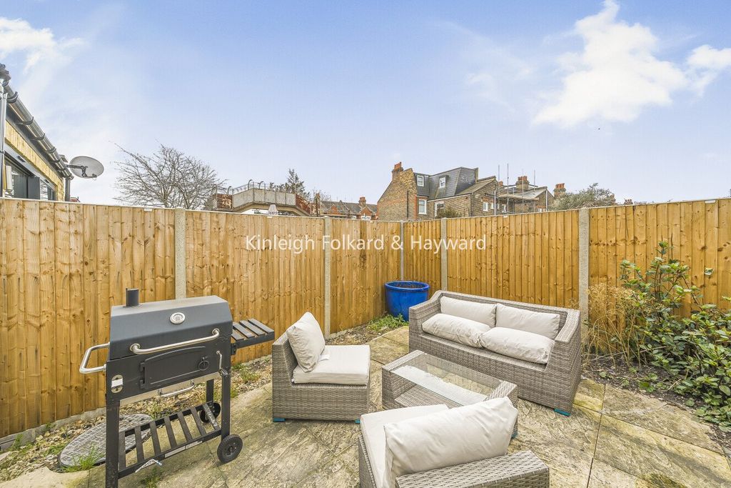 Property photo 2 of 14 Picture No. 26