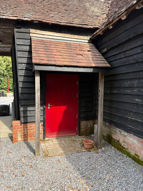 Property photo 3 of 11