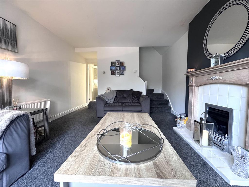 Additional image 11 of 2 bed town house to rentDarton Street, Barnsley S70