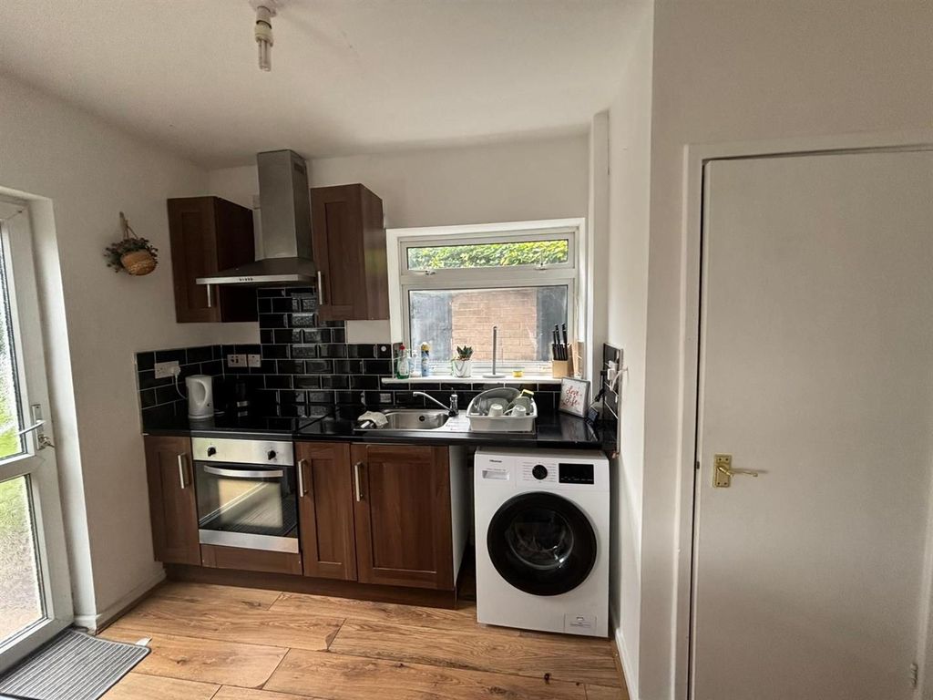 Property photo 1 of 21 63, Valley Road Inspection June 2025-Images-12.Jpg
