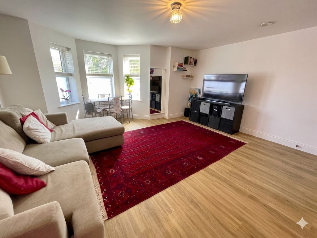 Property photo 2 of 7 5124313