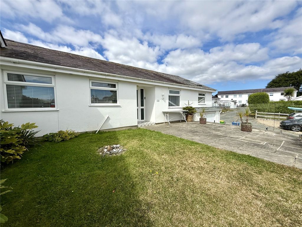 Property photo 2 of 18 Picture No. 32