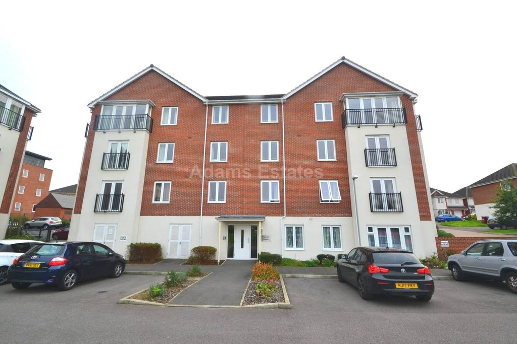 Property photo 1 of 8