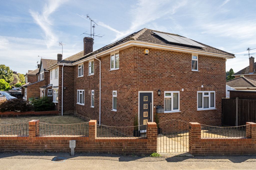 Property photo 2 of 25 Picture No. 29