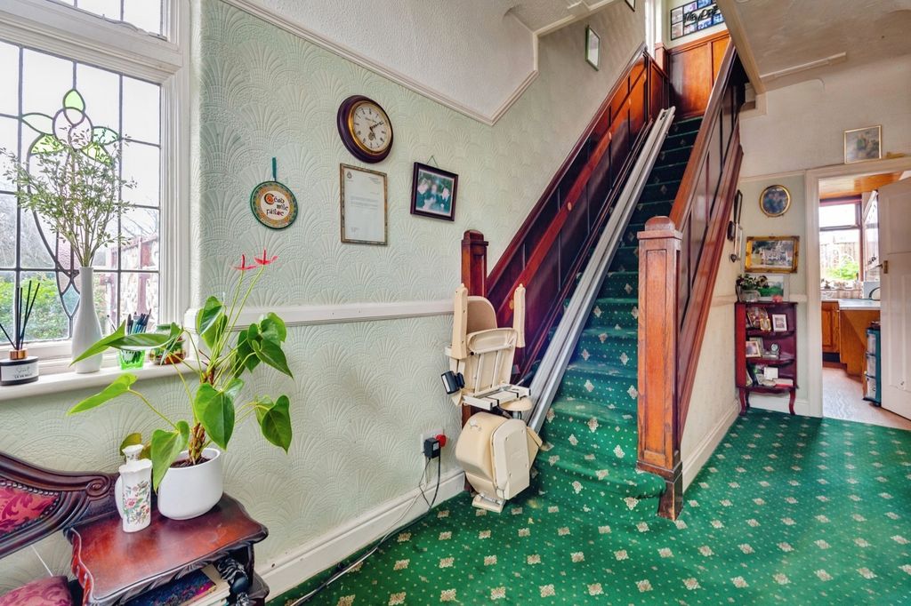 Property photo 2 of 19 Pbox-Img.Jpg