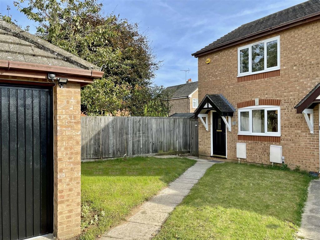 Property photo 1 of 10 Front