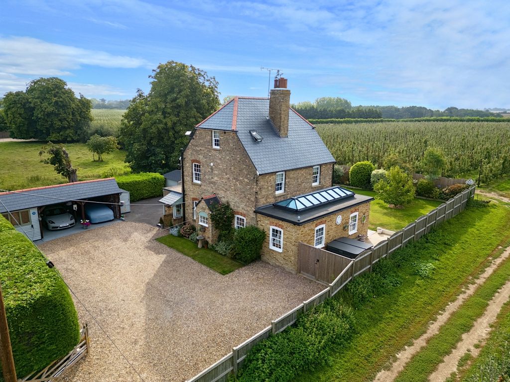 Property photo 1 of 42 1343448-4-68A4c4A9Df11E-Arw