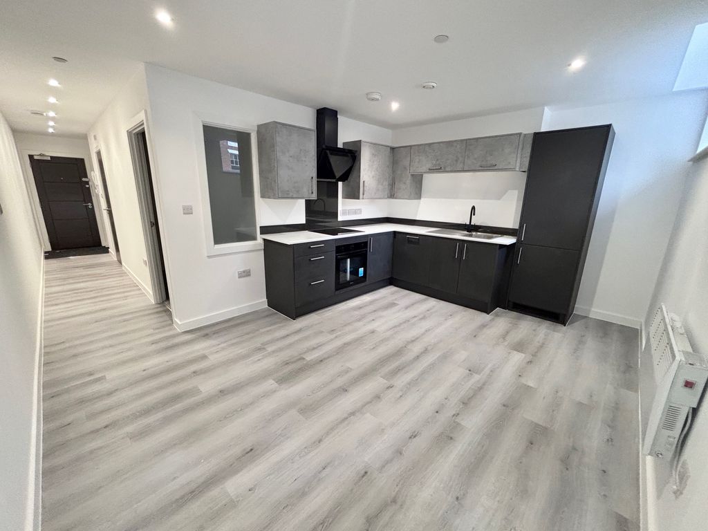 Property photo 2 of 6 Living Room