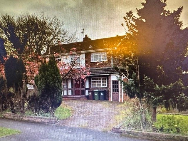 Property photo 1 of 1