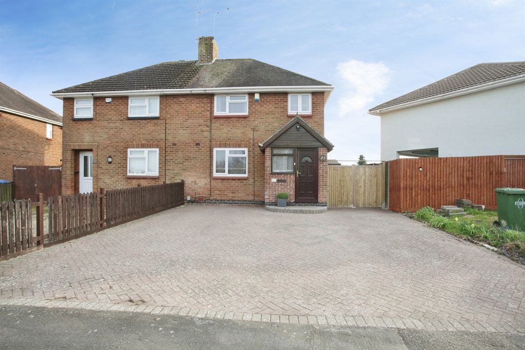 Property photo 1 of 20