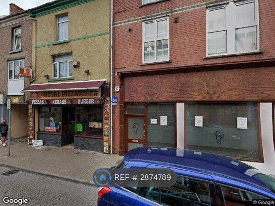 Property photo 1 of 5