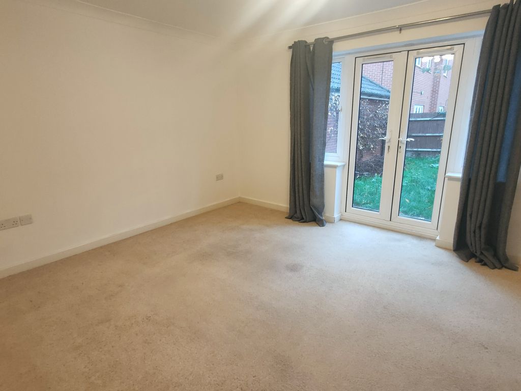 Property photo 2 of 17 Image