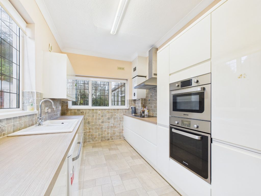 Property photo 2 of 25 4737733