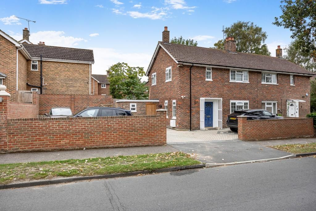 Property photo 2 of 13