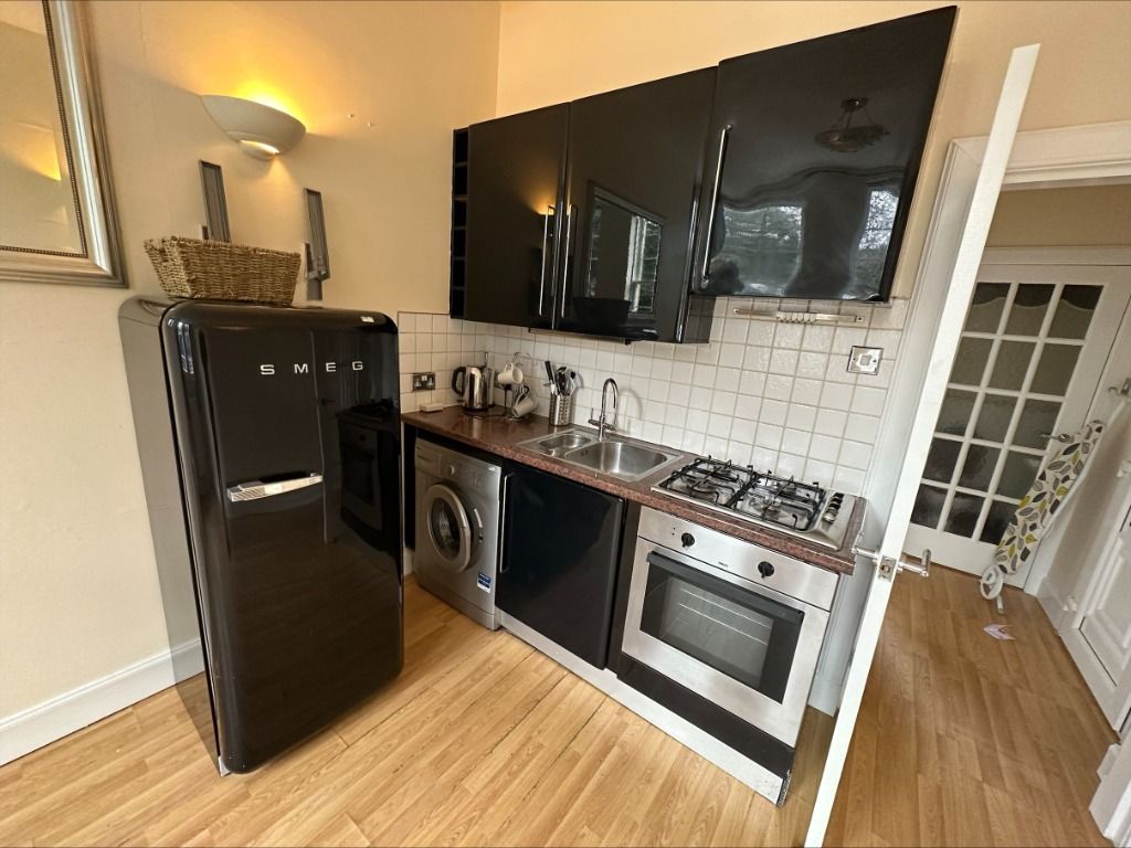 Property photo 3 of 6 Photo 3