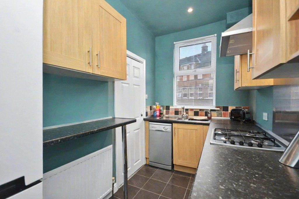 Property photo 2 of 12 Kitchen