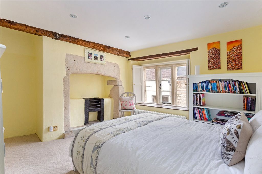 Additional image 7 of 4 bed terraced house for saleHigh Street, Marshfield SN14