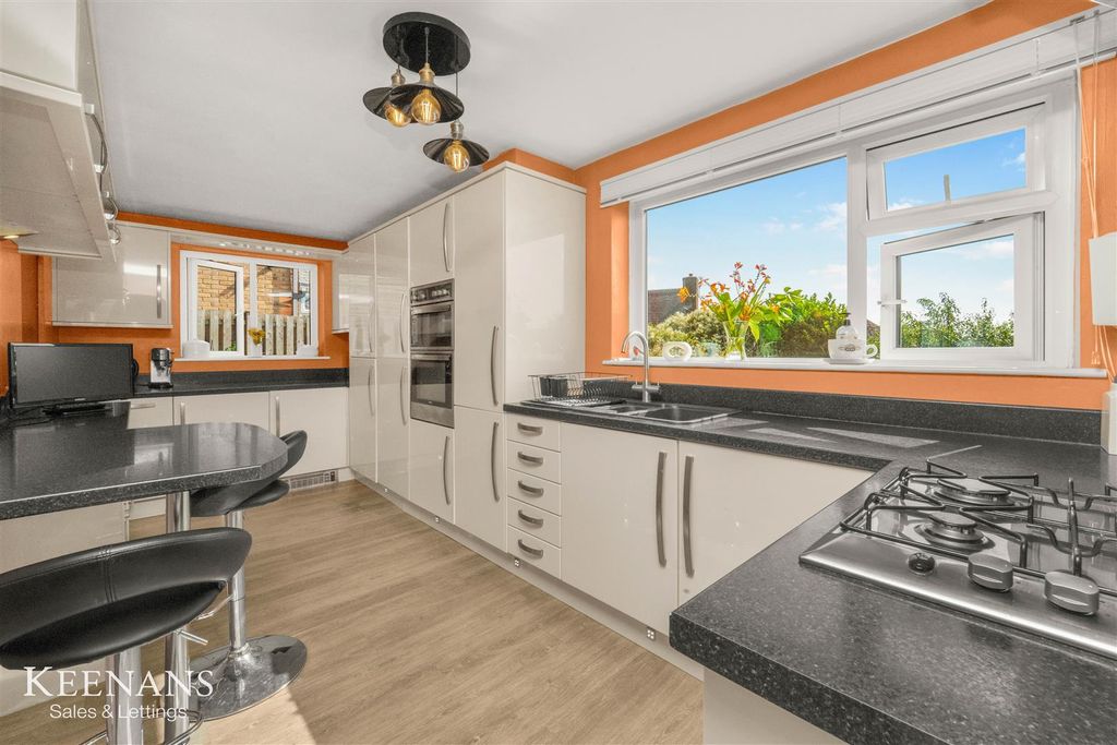Property photo 3 of 36 3.Jpg