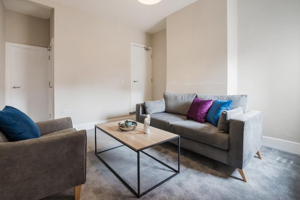 Property photo 2 of 14 Photo 2