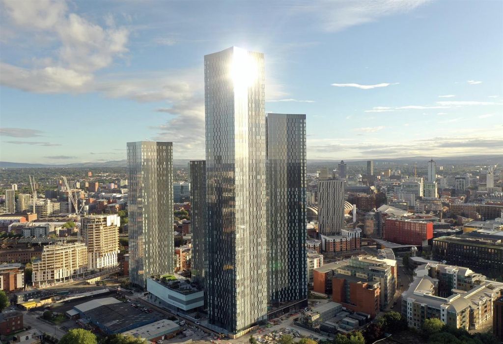 Property photo 1 of 18