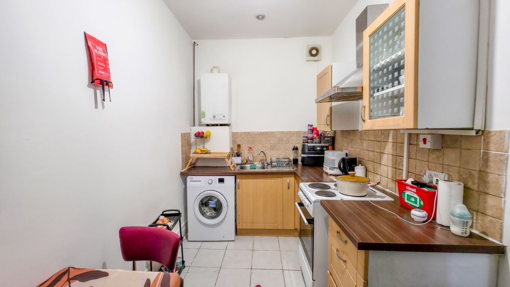 Property photo 3 of 11 20251024_135438